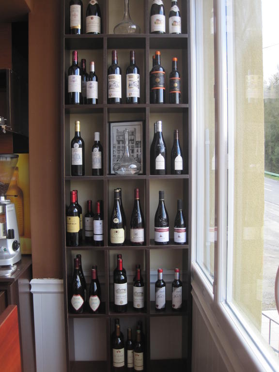 Hotel Restaurant Rive Gauche Bessines-sur-Gartempe Exterior foto