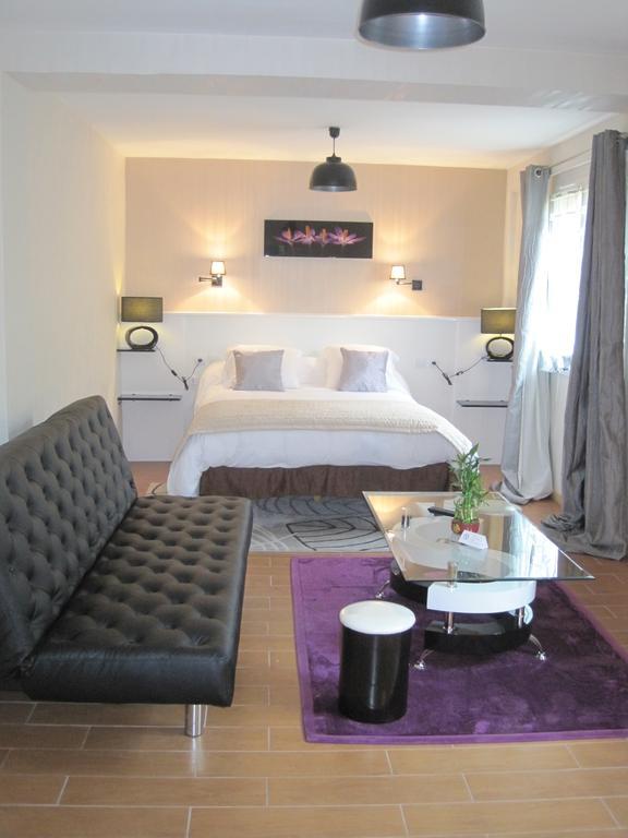 Hotel Restaurant Rive Gauche Bessines-sur-Gartempe Zimmer foto